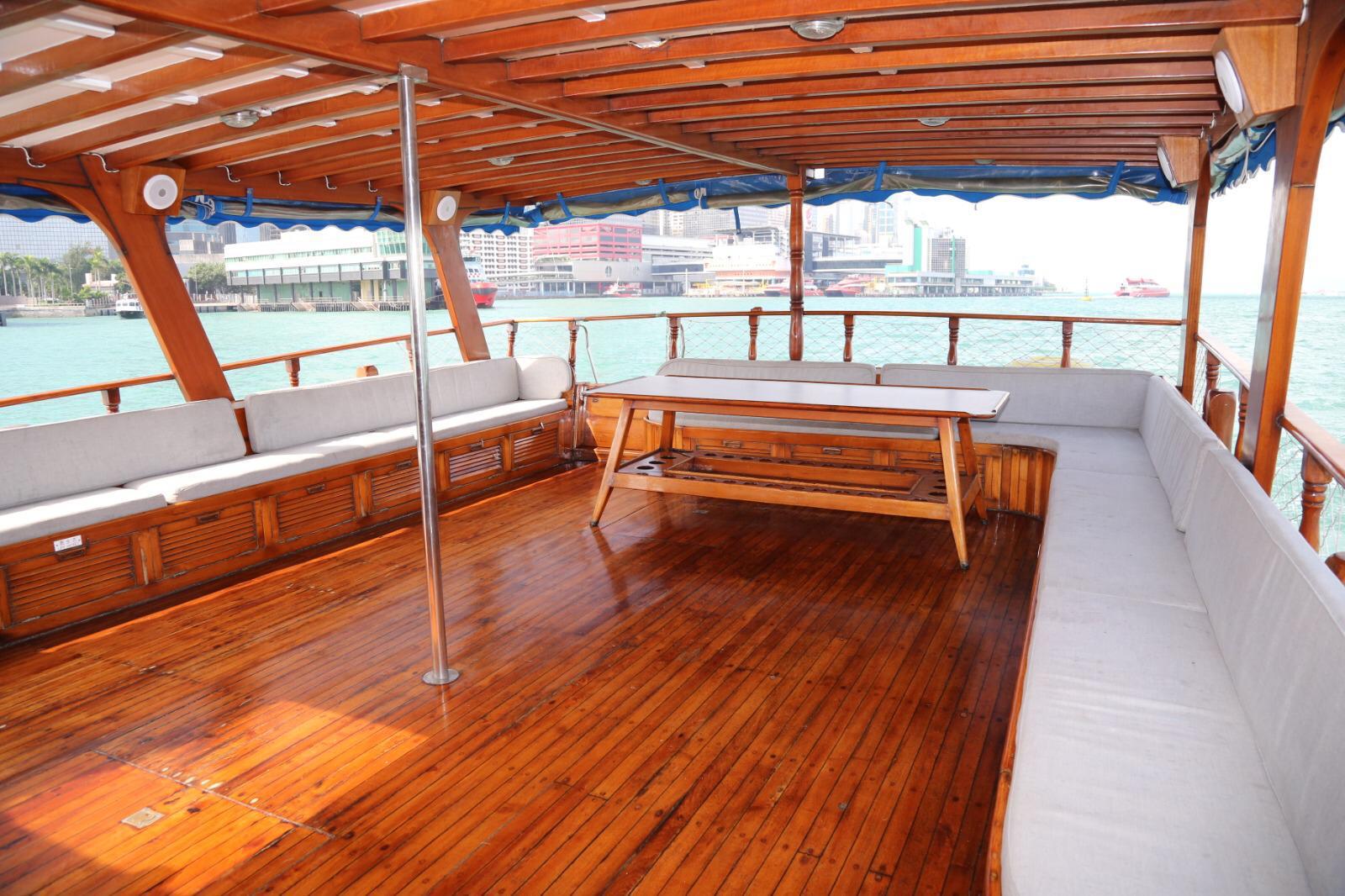 HELLO INDIA Boat Catering - Boat interior with seating